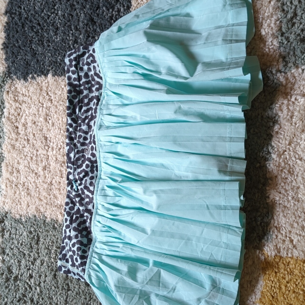 Lululemon | Pleat to Street II Pleated Mint Blue Skort Sz 8 - Picture 2 of 5